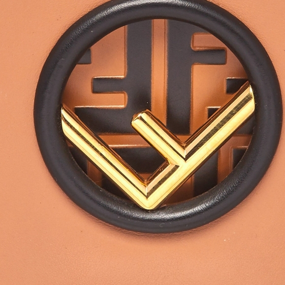 Fendi bag - Picture 3 of 6